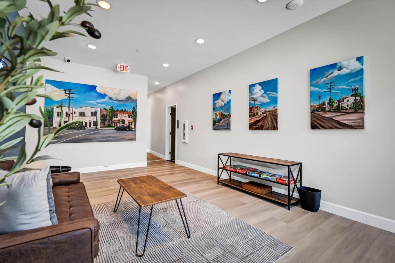 Two Bedroom-Queen In Master. Heart Of Downtown Vista Exterior foto